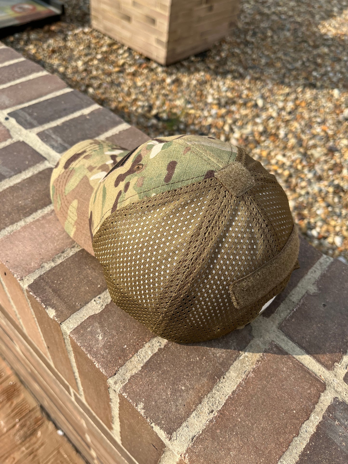 Gorra Multicam con Malla